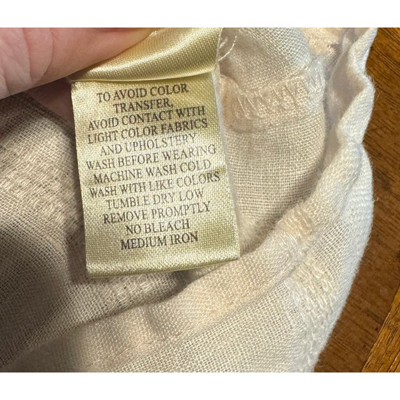 Dylan Sleeveless Cream Top Women Linen V-Neck Summer Blouse - Picture 6 of 7